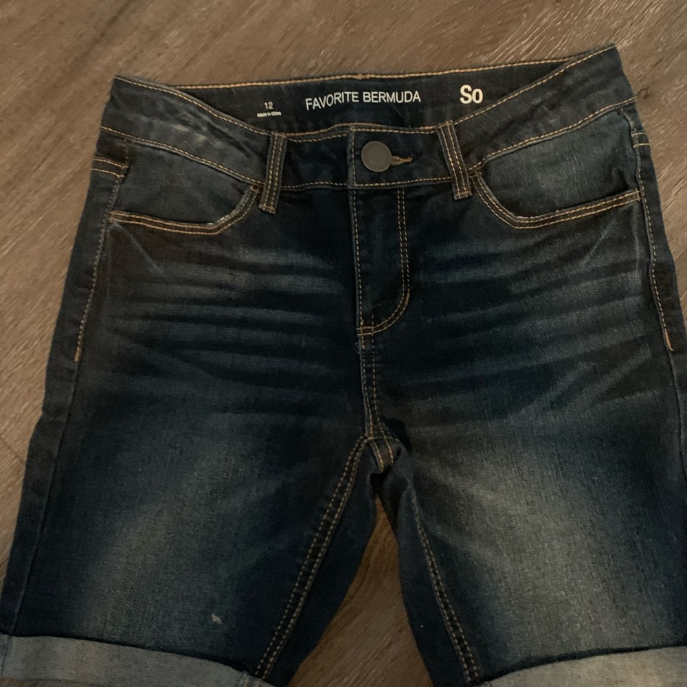 So brand -Favorite Bermuda
